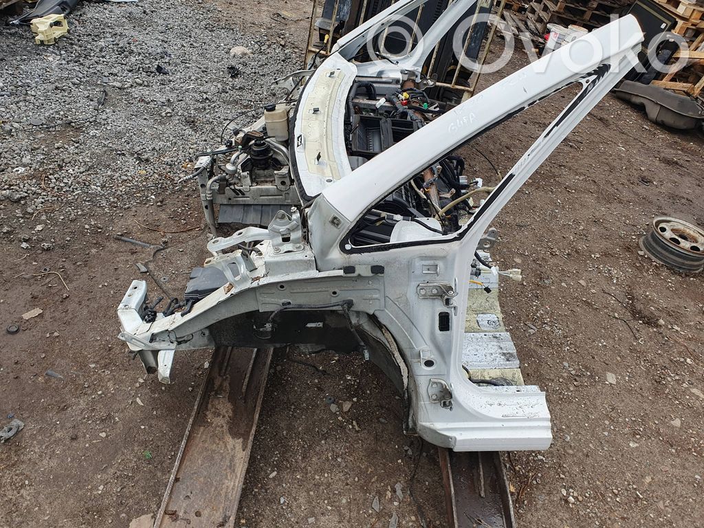 Panel lateral delantero