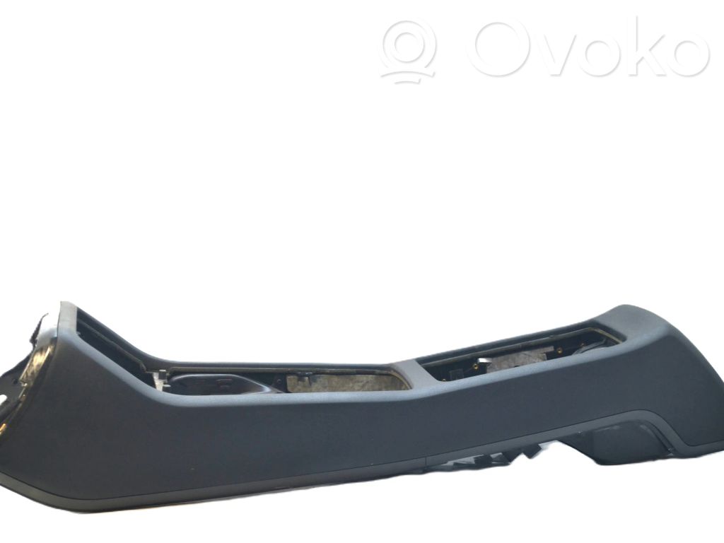 Centrālā konsole   4E086973A