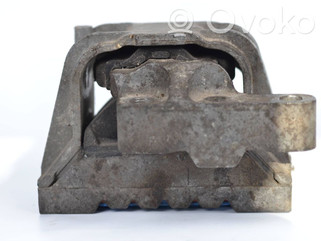 Volkswagen Golf V Suport tampon motor 