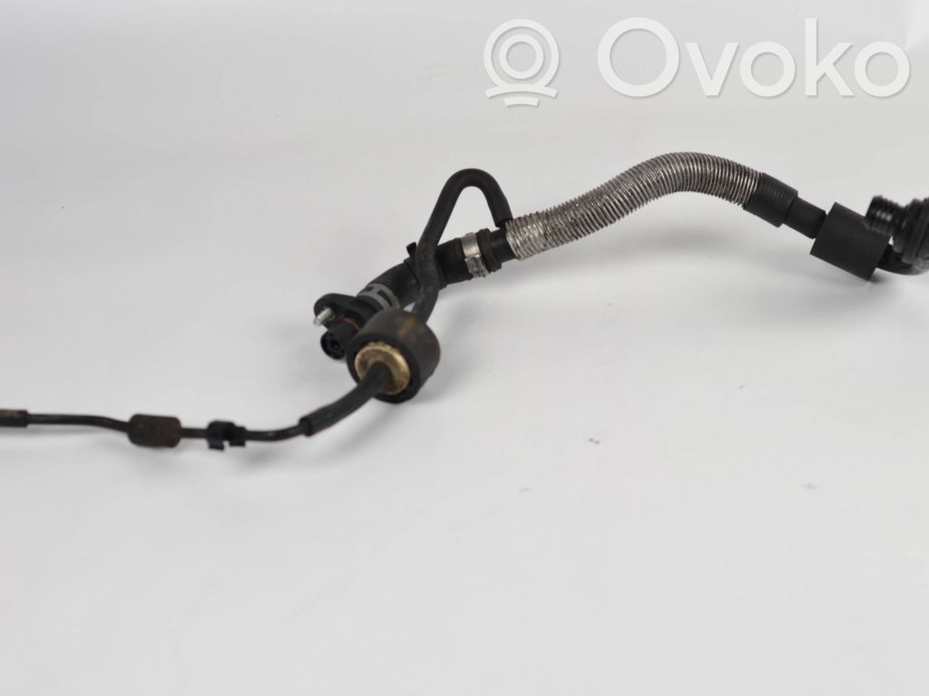 Audi A6 S6 C6 4F Conductă/furtun vacuum 