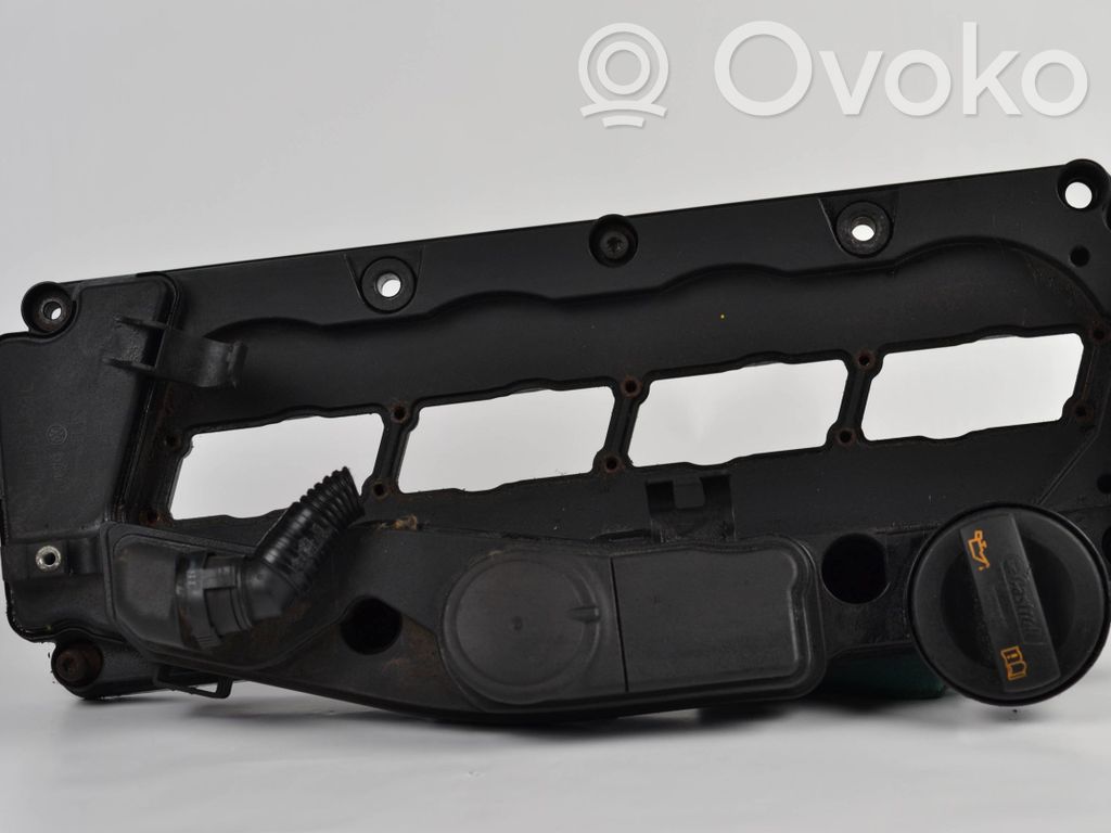 Audi A4 S4 B8 8K Rocker cam cover 