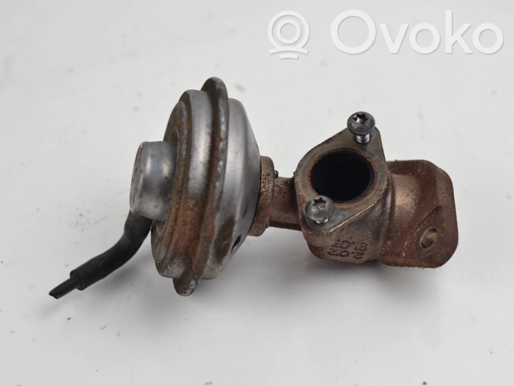 EGR valve cooler   059131063D