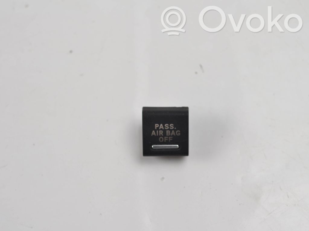 Audi A4 S4 B7 8E 8H Interruptor de encendido/apagado del airbag de pasajero 