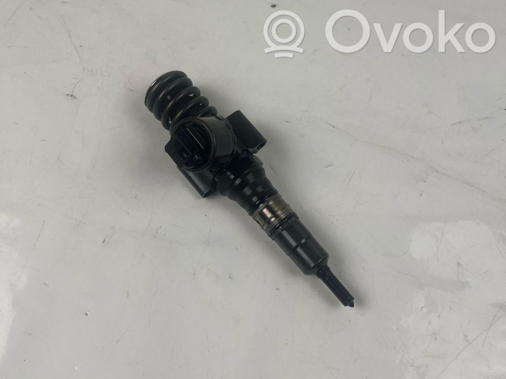 Inyector de combustible   03G130073G,MN980235,03G130073GX,0414720404,0414720454,0986441516,0986441566