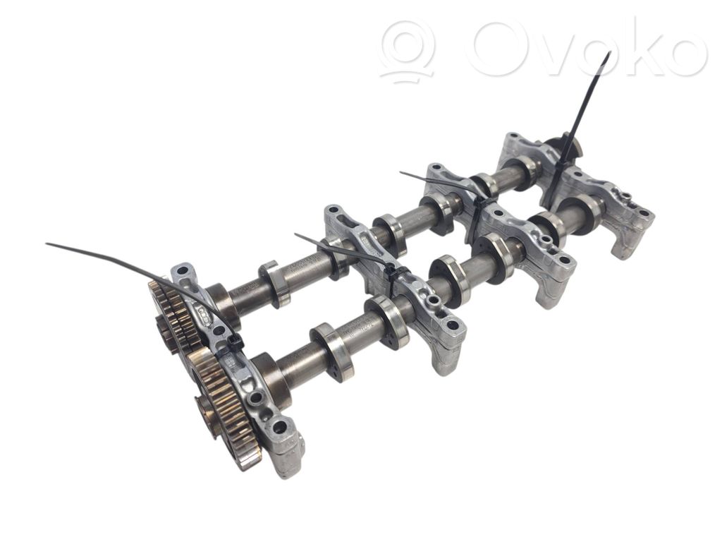 Audi Q7 4M Camshaft 