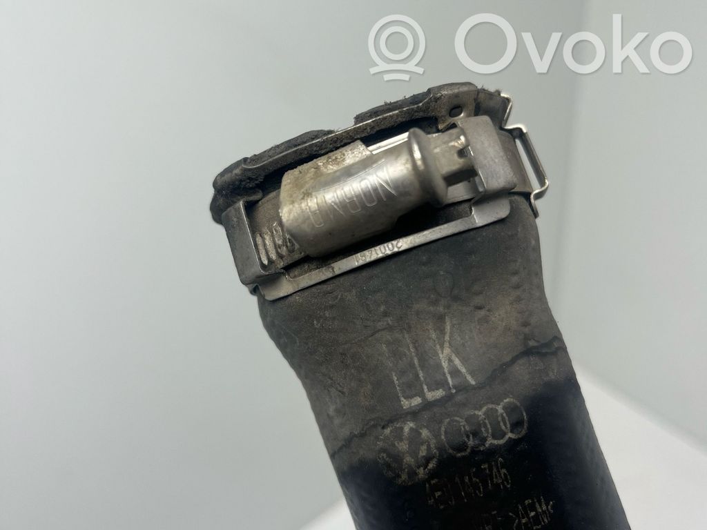 Audi A8 S8 D3 4E Intercooler hose/pipe 