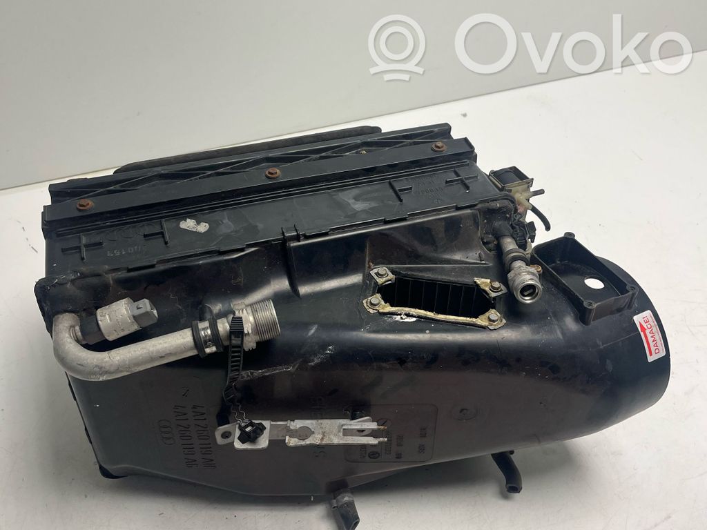 Audi A6 S6 C4 4A Obudowa nagrzewnicy 