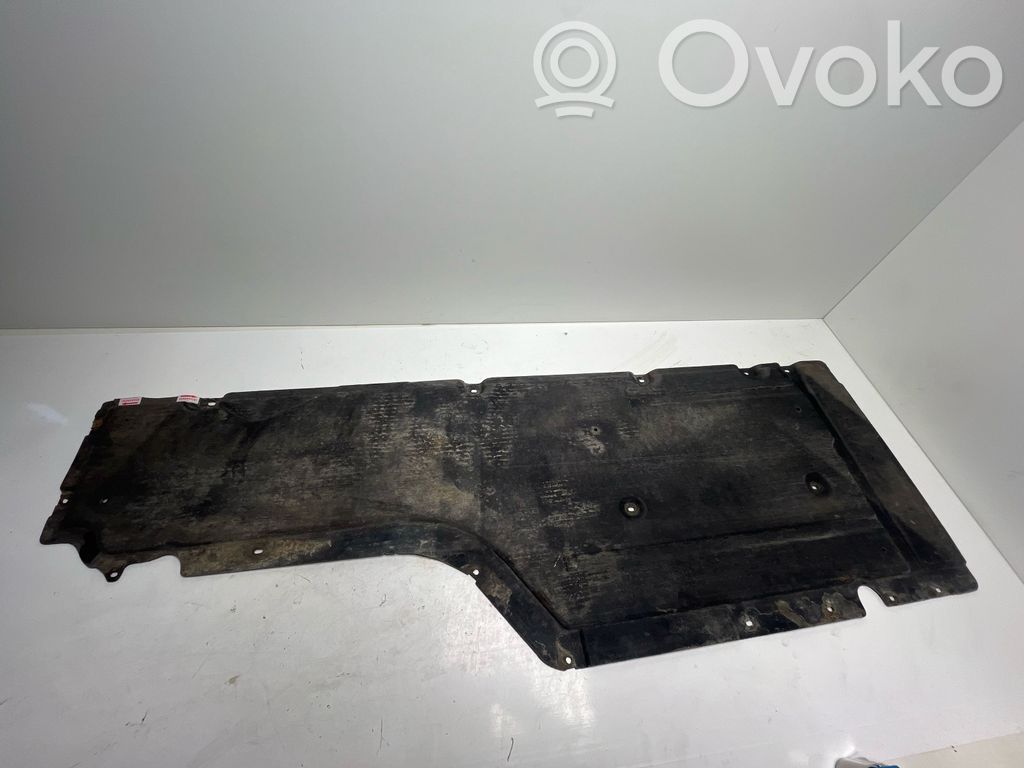 BMW 5 E60 E61 Protección inferior lateral 
