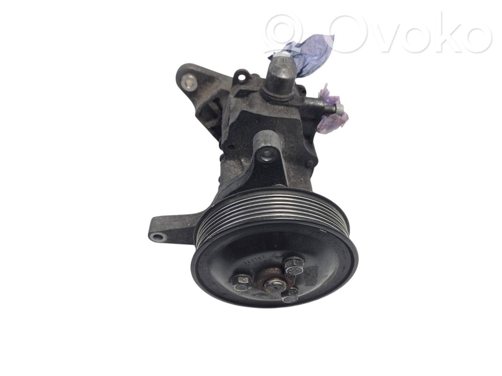 BMW 5 GT F07 Power steering pump 