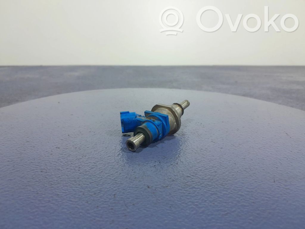 Mazda 6 Fuel injector 