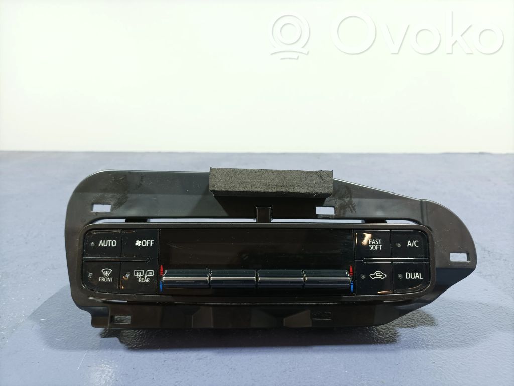 Toyota Corolla E160 E170 Climate control unit 