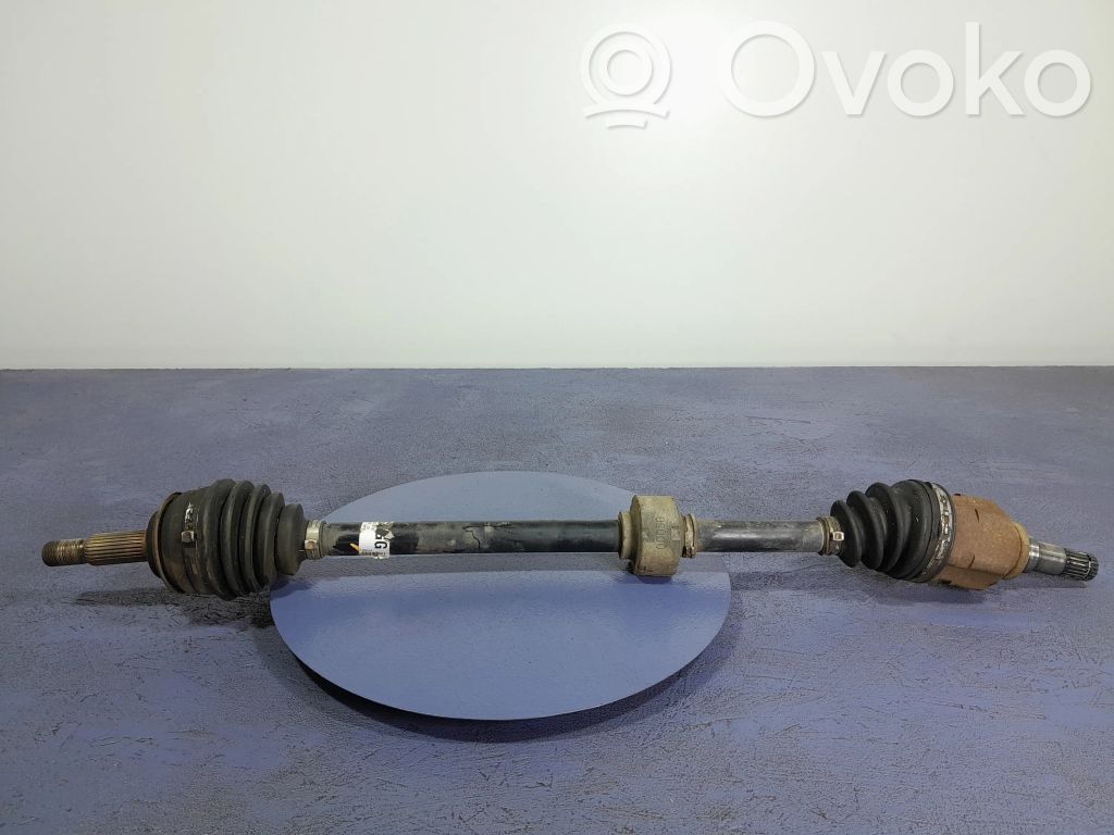 Toyota Yaris Eje de transmisión delantero 