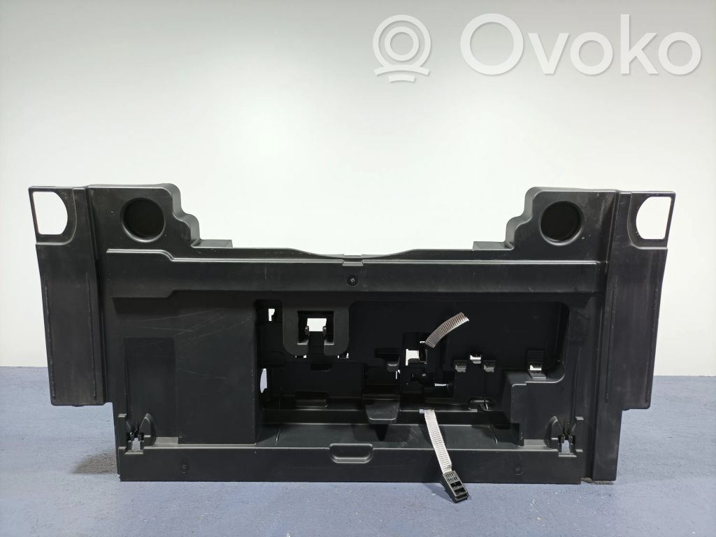 Audi A5 8T 8F Trunk/boot lower side trim panel 
