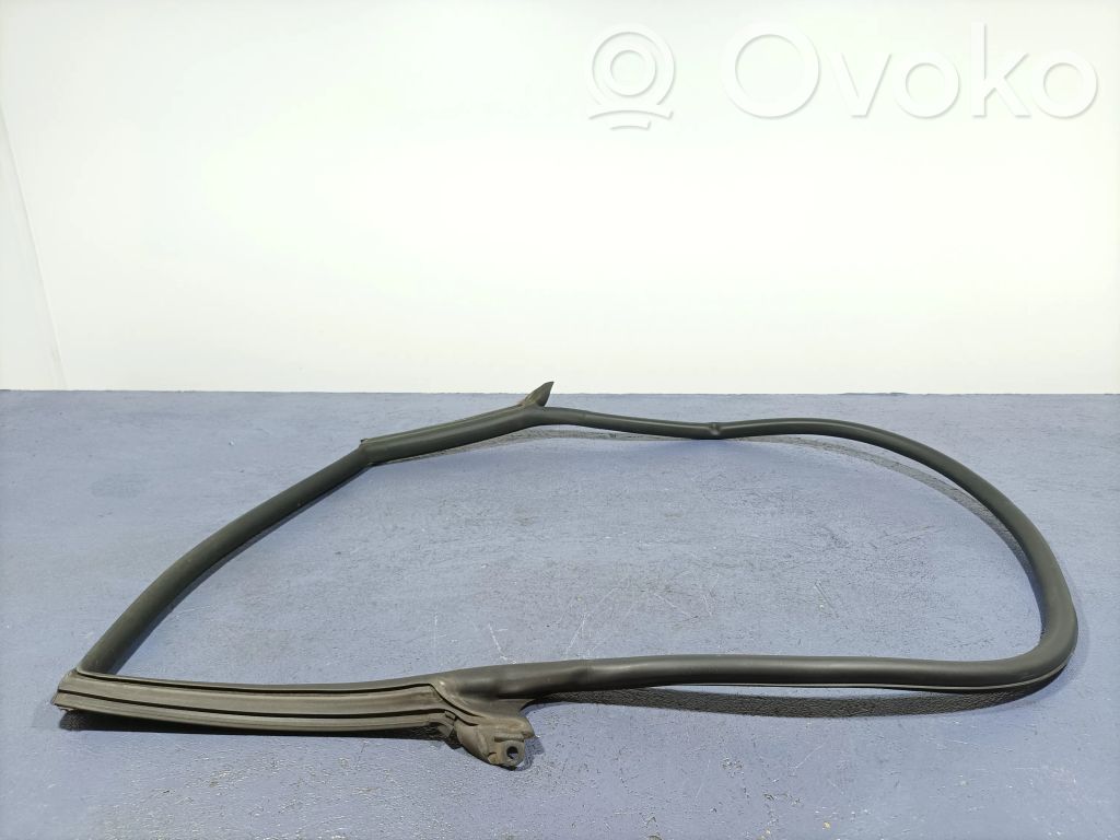 Audi A5 8T 8F Etuoven kumitiiviste 