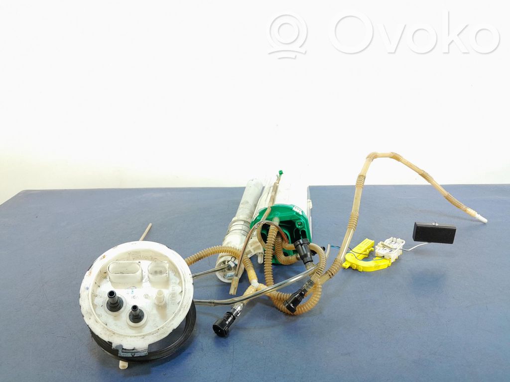 Bomba interna de combustible   4E0191679G,4E0191679G