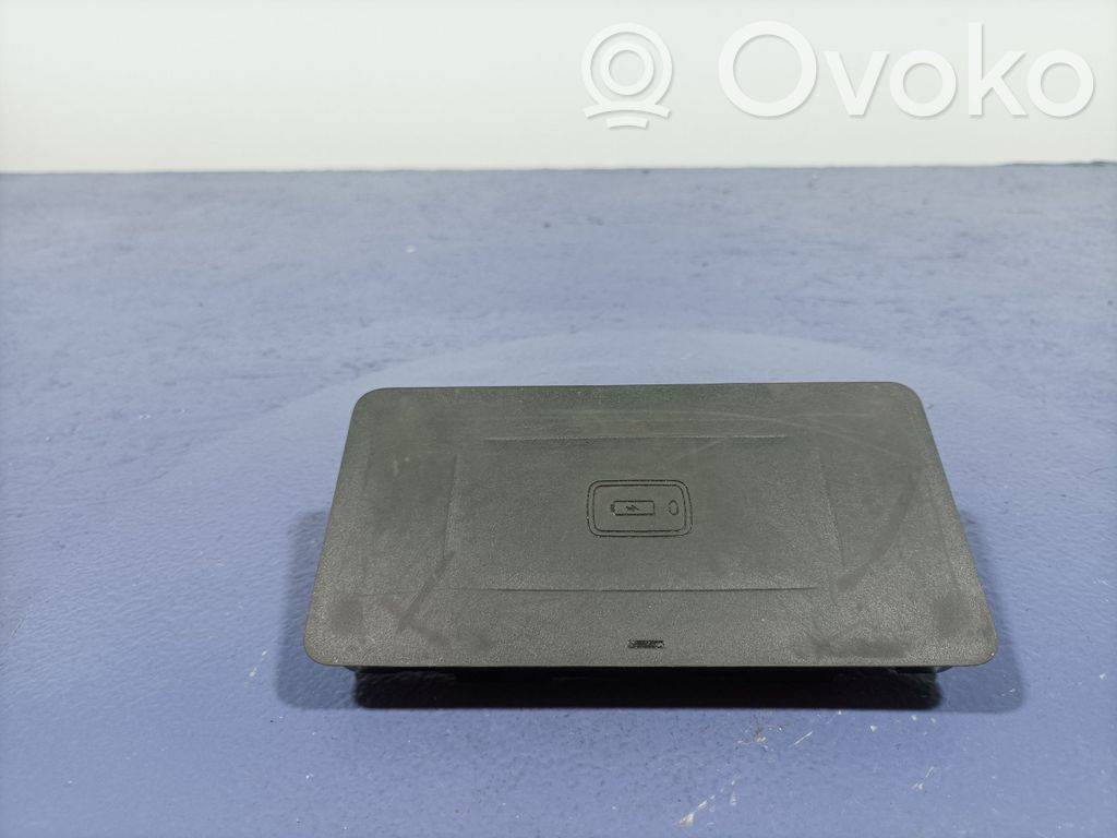 Guantera   5A1DC85,5A1DC85