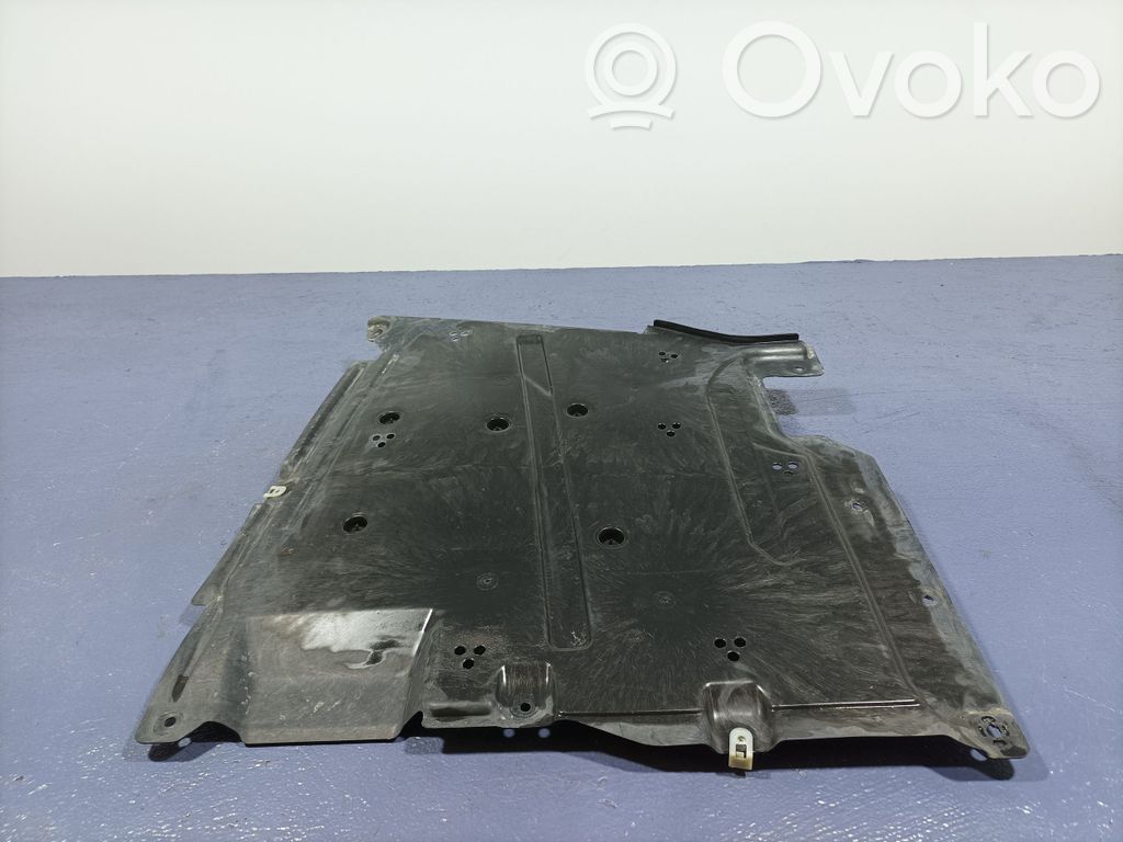 BMW M3 F80 Copertura/vassoio sottoscocca anteriore 