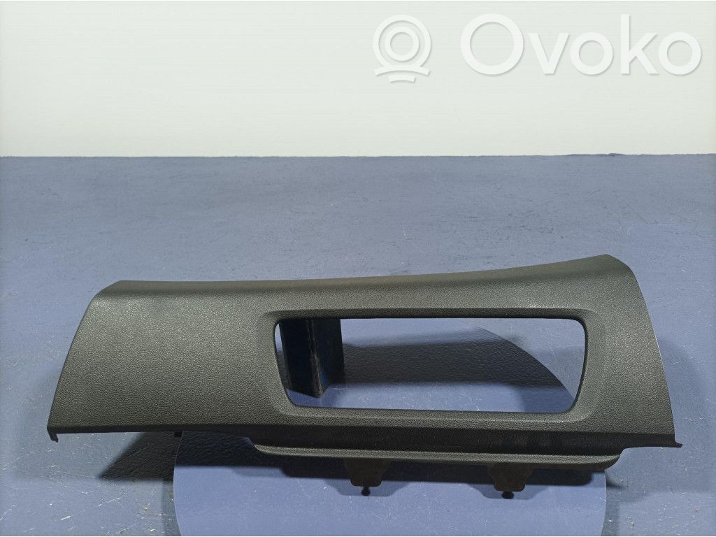 Renault Express Alte componente capac prag/stâlp 