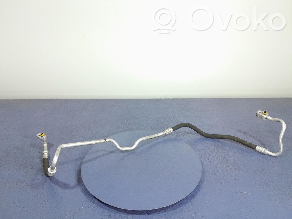 BMW X5 F15 Ilmastointilaitteen putki (A/C) 