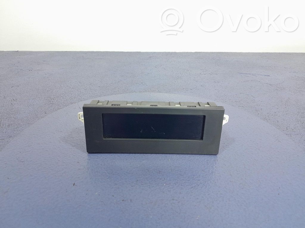 Peugeot 301 Radio/CD/DVD/GPS head unit 