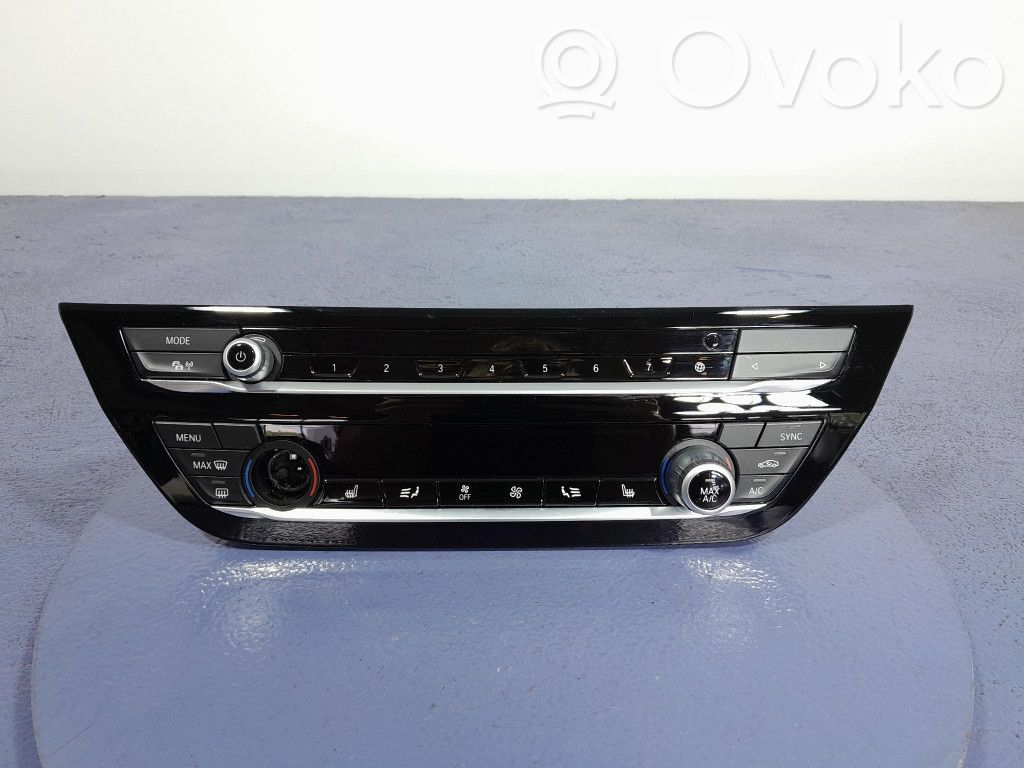 BMW X3 E83 Climate control unit 