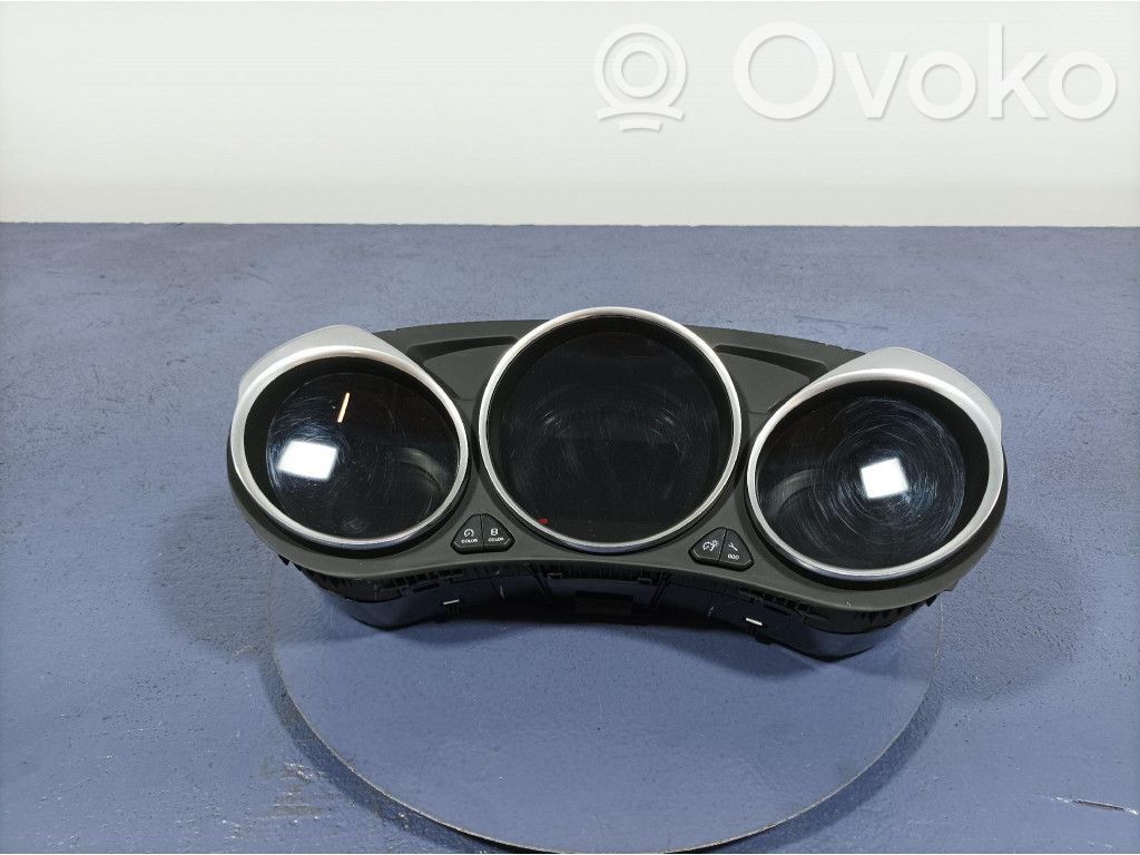 Citroen DS4 Geschwindigkeitsmesser Cockpit 
