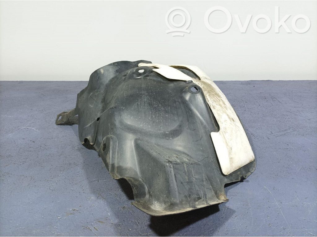 Renault Clio IV Pare-boue passage de roue avant