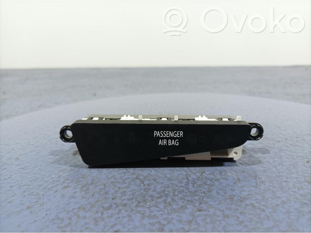 KIA Optima Radio/CD/DVD/GPS head unit 