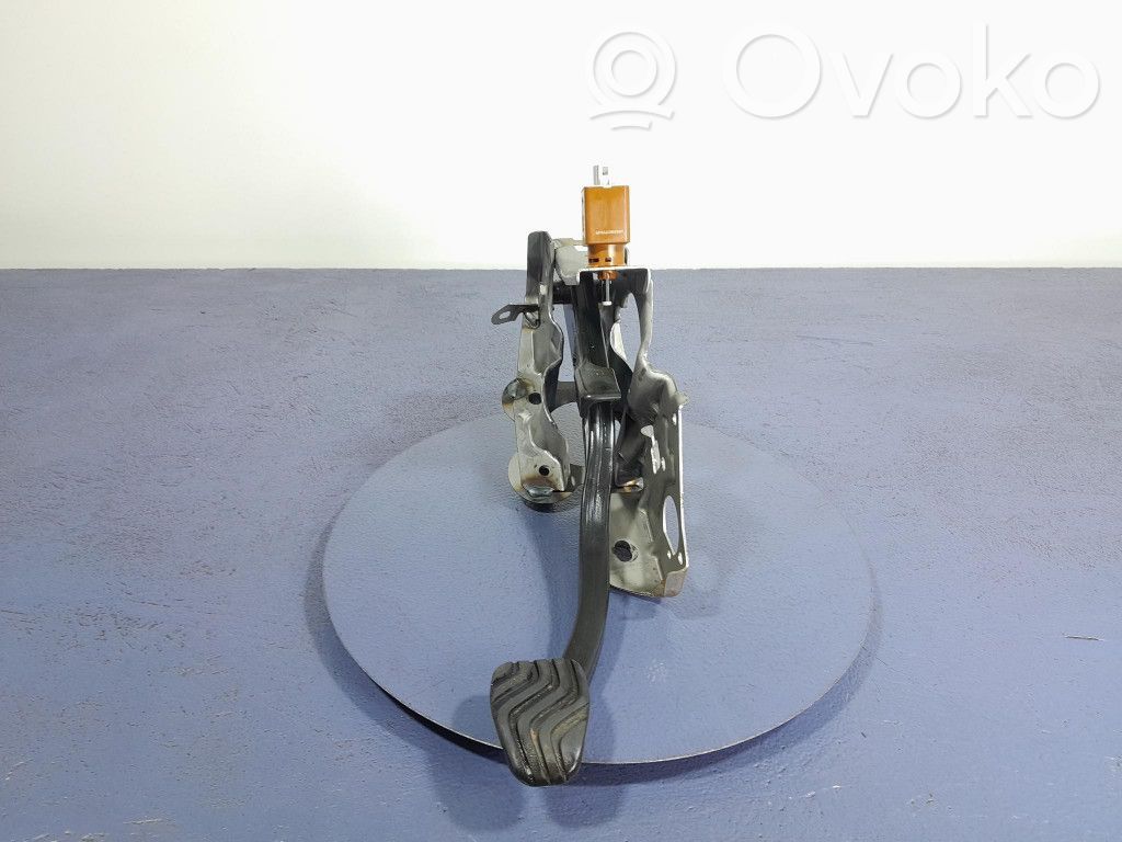 Nissan Qashqai Pedale dell’acceleratore 