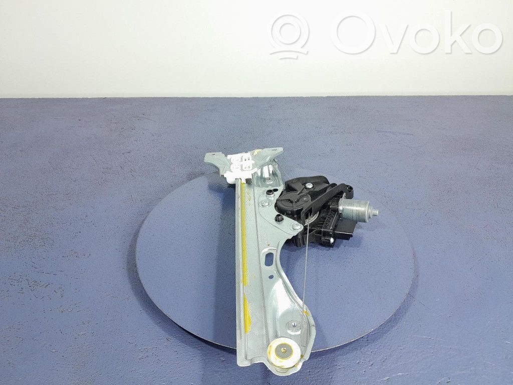 Nissan Qashqai Elektryczny podnośnik szyby drzwi tylnych 