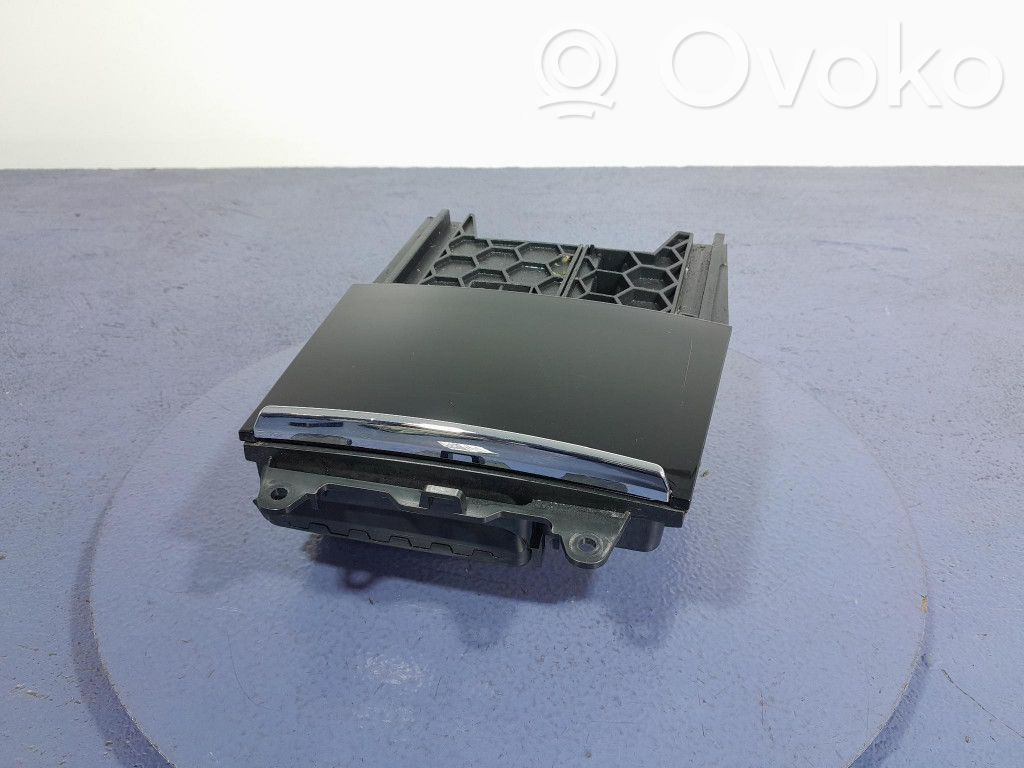 Skoda Kodiaq Cenicero del coche 
