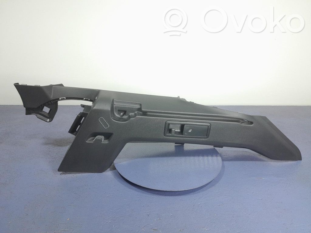 Nissan Atleon Other sill/pillar trim element 