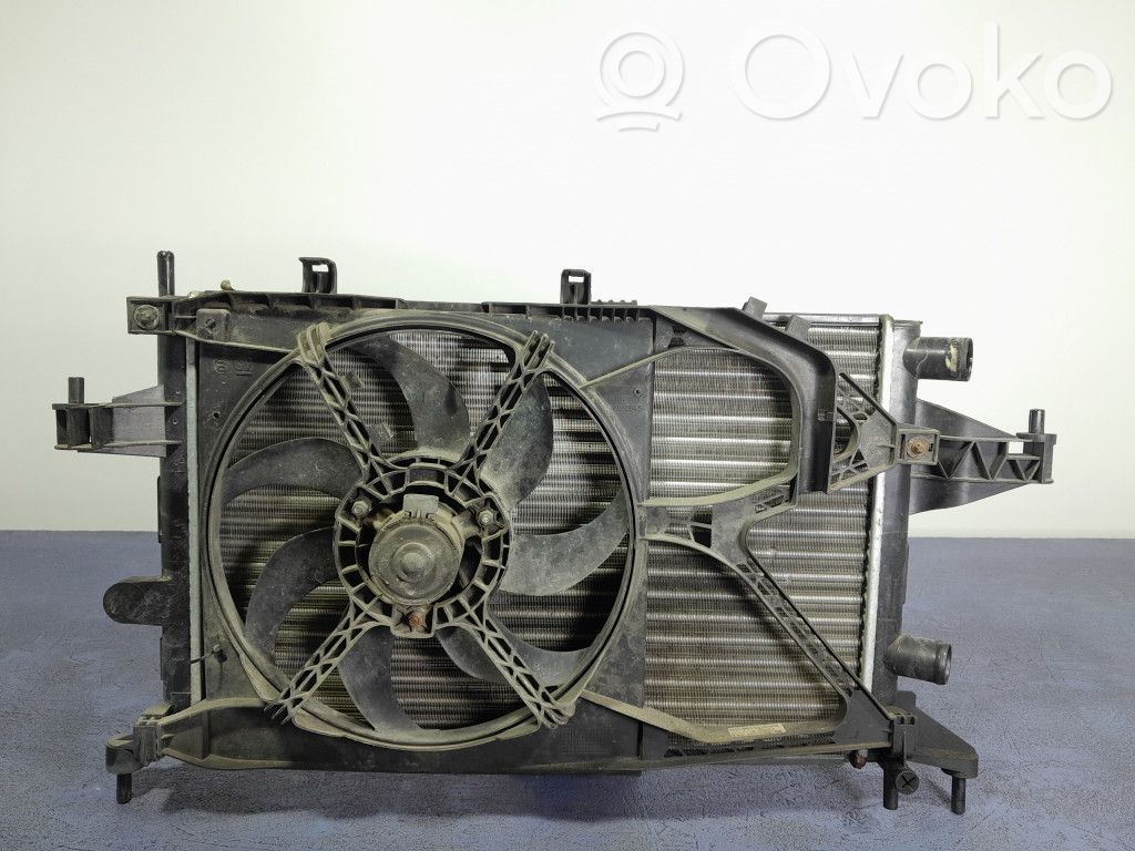 Opel Corsa C Elektrisks radiatoru ventilators 