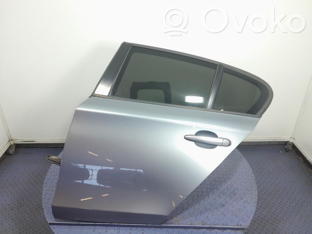 Rear door