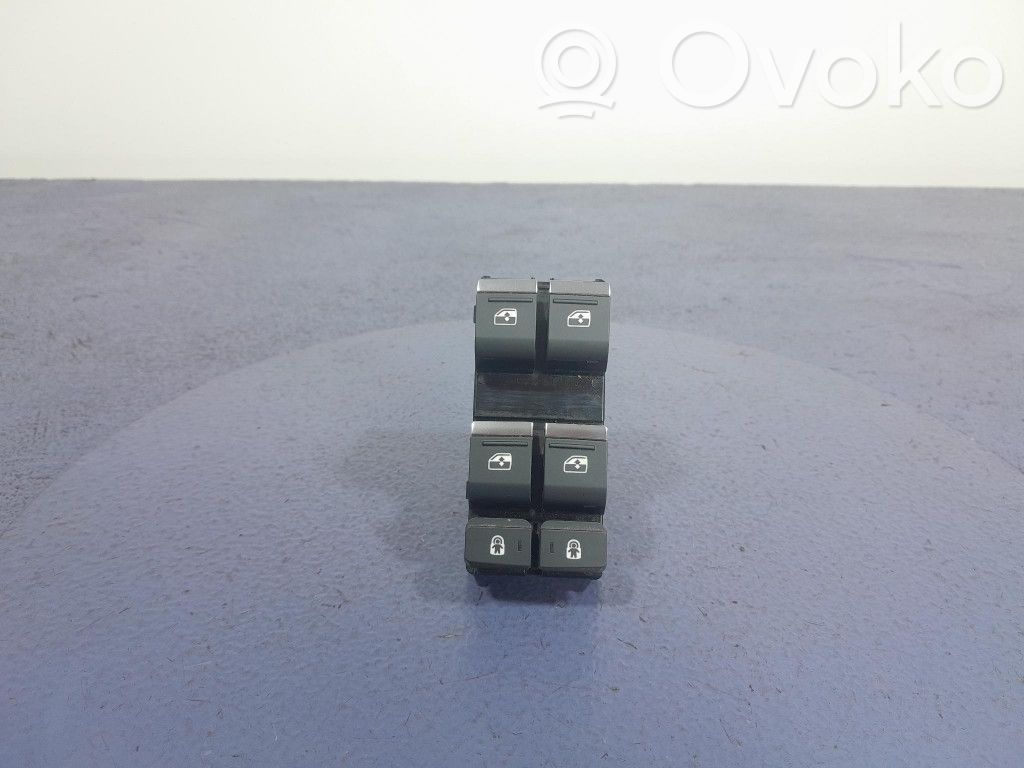 Alpine A610 Electric window control switch 