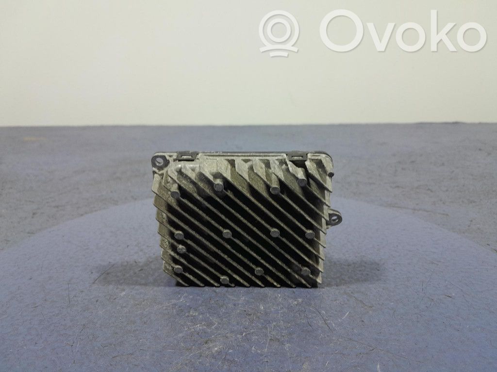 Alpine A610 Voltage converter/converter module 