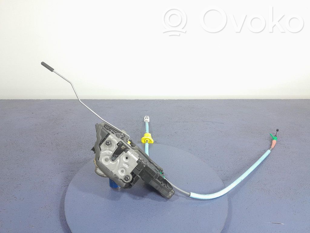 Rear door lock   7956143,7956143