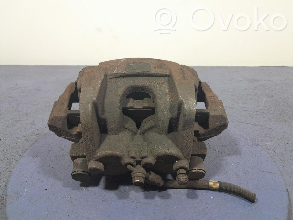 Caliper de freno delantero