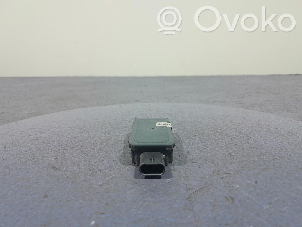 BMW X5 G05 GPS-pystyantenni 