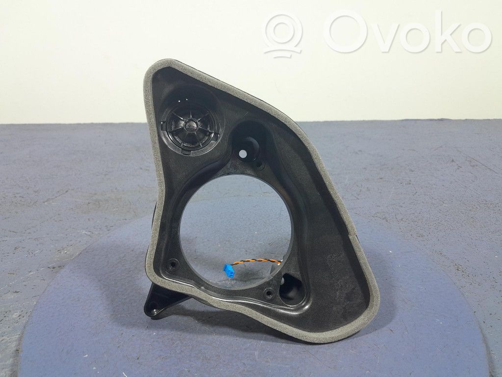 BMW X3 G01 Subwoofer 