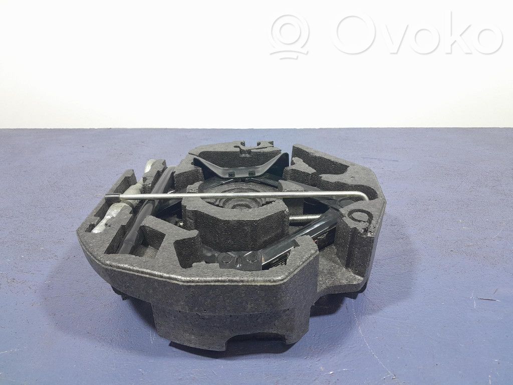 Volvo XC90 Rivestimento pannello inferiore del bagagliaio/baule 