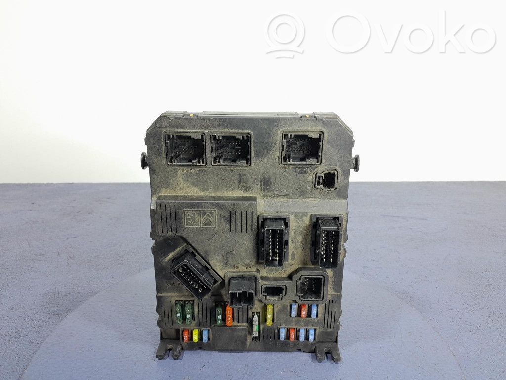Peugeot 1007 Fuse box set 