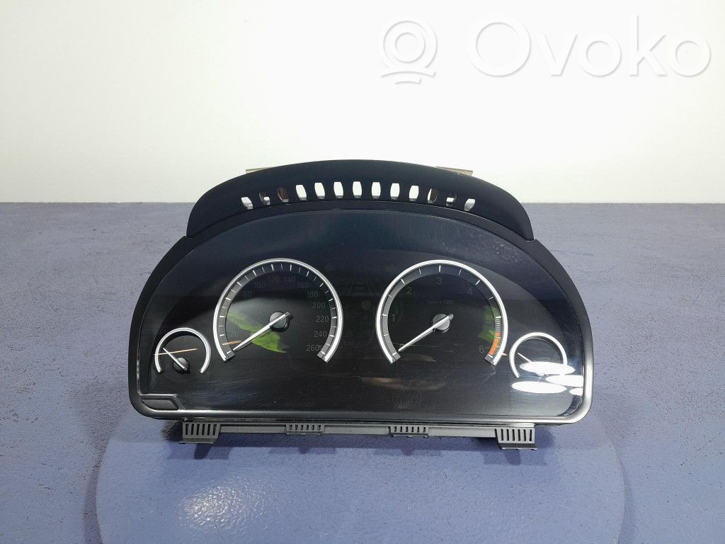 BMW 5 F10 F11 Tachimetro (quadro strumenti) 