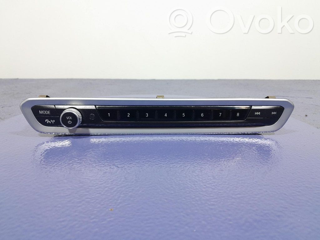 BMW X7 G07 Head unit multimedia control 