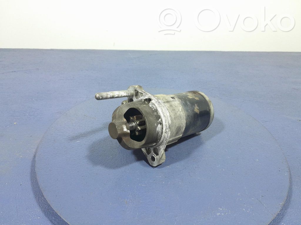 Suzuki Swift I Starteris 