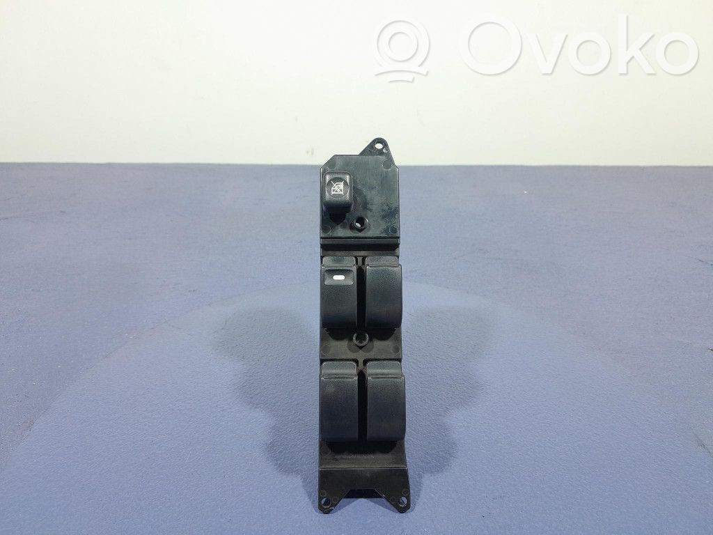 Mitsubishi Outlander Electric window control switch 