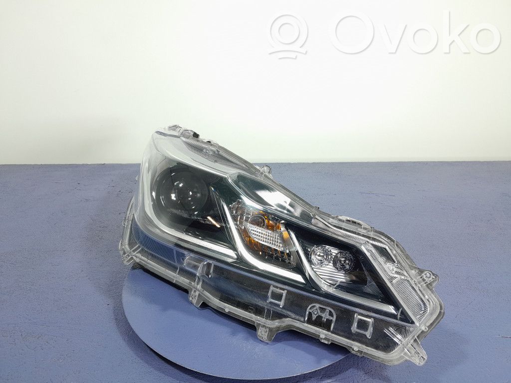 Toyota Corolla E10 Headlight/headlamp 