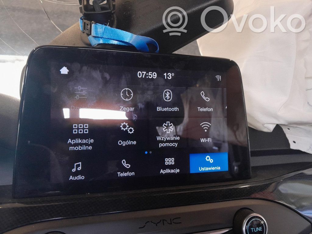 Ford Focus Radio/CD/DVD/GPS head unit 