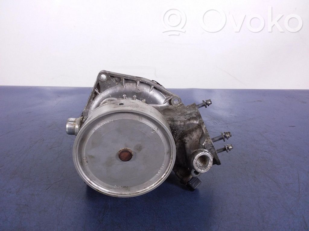 BMW 7 F01 F02 F03 F04 Vandens pompa 