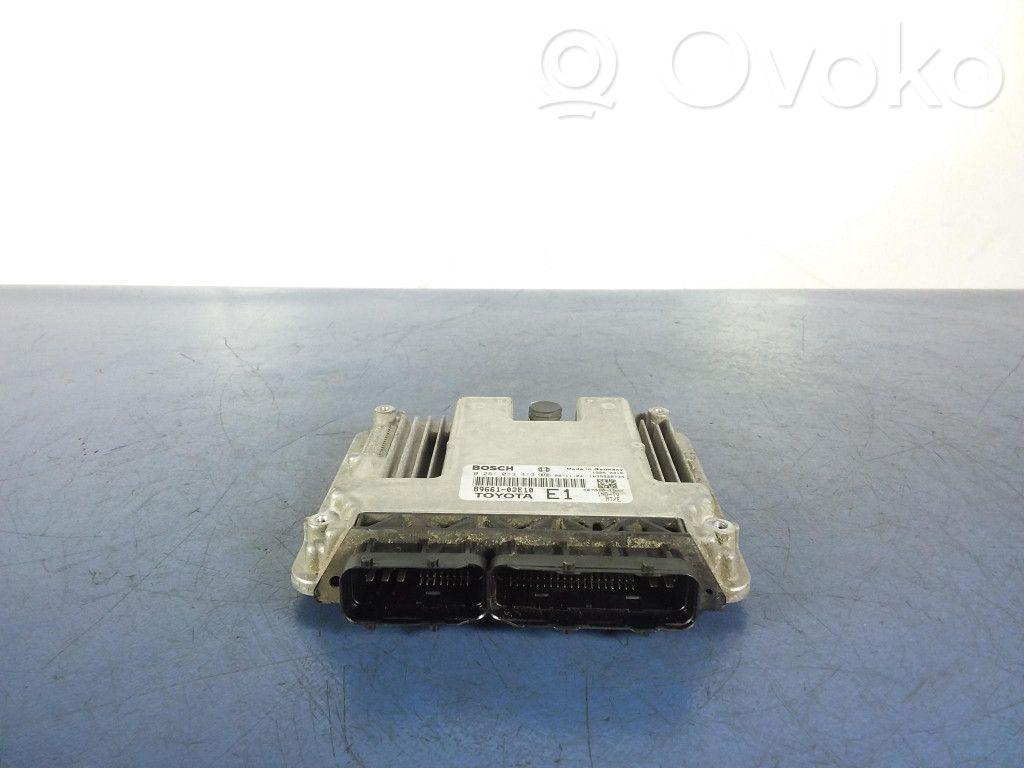 Toyota Auris 150 Unidad de control/módulo ECU del motor 